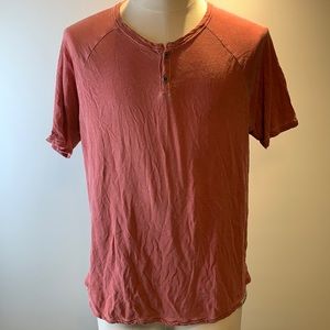 Lucky Brand for Men Large 2 button front short sleeved top Faded Red
